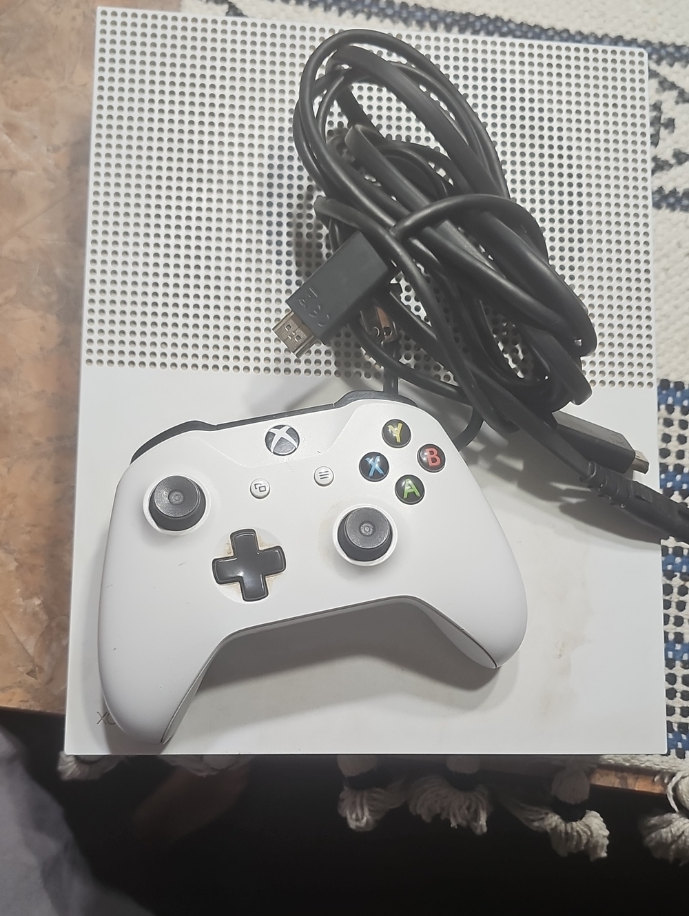 Xbox One And Controller